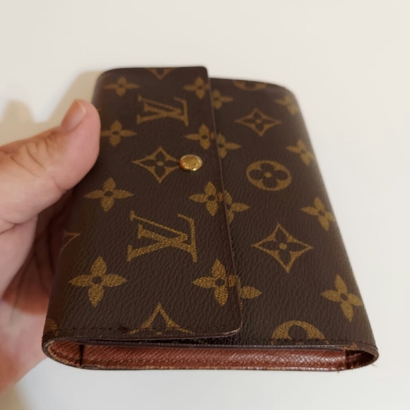 Beautiful louis vuitton monogram prorte tresor - Picture 5 of 15